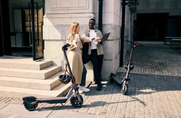 Segway eKickScooter Ninebot F3 Pro E - Image 6